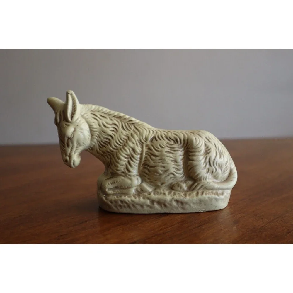 Vtg Christmas Nativity Figurine Paper Mache Composite: Laying Donkey 3.5